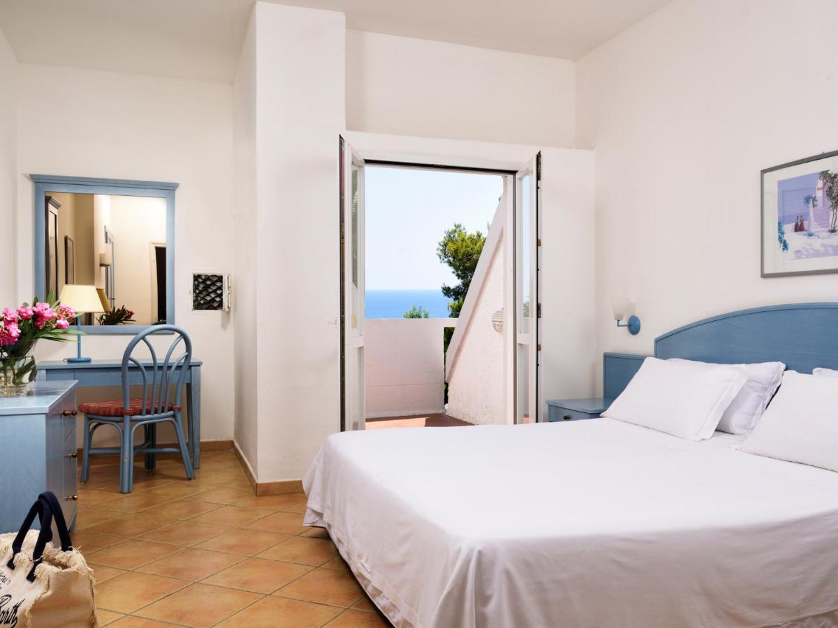 Hotel Th Capo Rizzuto Isola Di Capo Rizzuto Exteriér fotografie