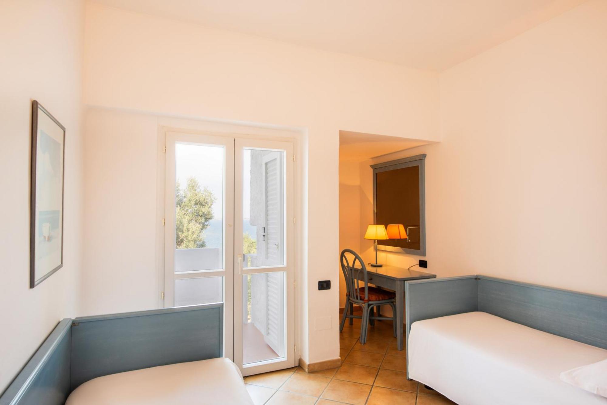 Hotel Th Capo Rizzuto Isola Di Capo Rizzuto Exteriér fotografie